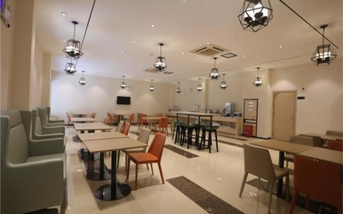 City Comfort Inn Nanchang Xinjian Qianhu University Town Wuyue Plaza