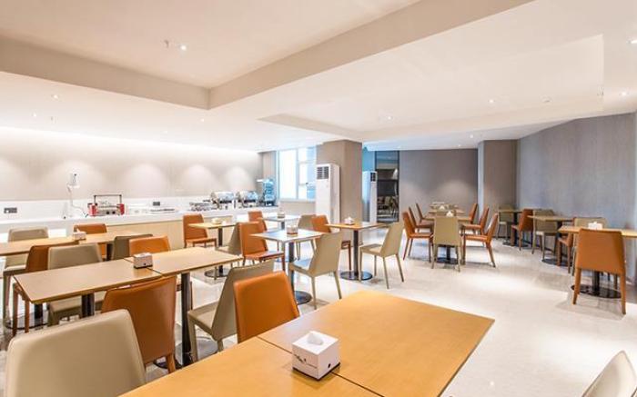 City Comfort Inn Nanning Railway Station Guangxi University