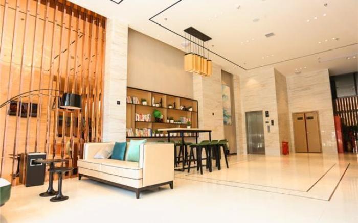 City Comfort Inn Xiantao First Middle School