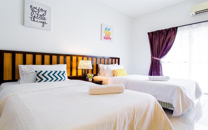 GOLD COAST MORIB by 369 Garden View