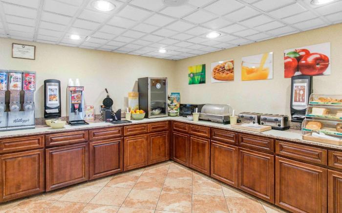 Quality Inn Edison-New Brunswick