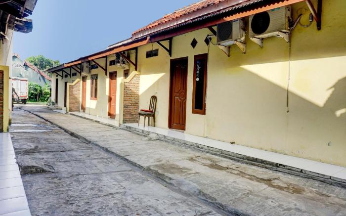 OYO 1187 Penginapan Bunda