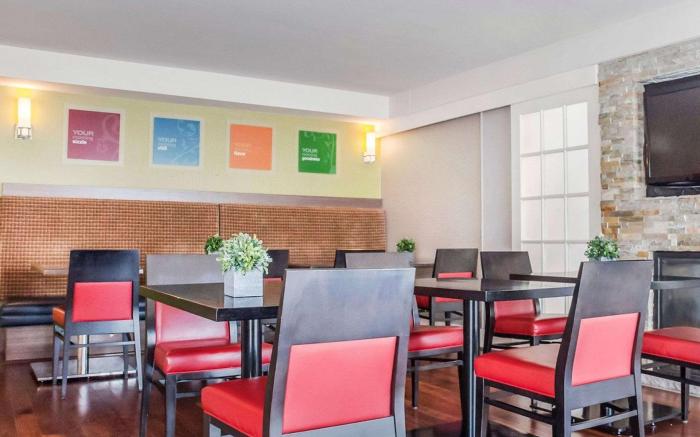 Comfort Inn