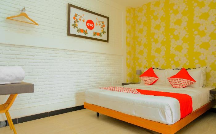 OYO 354 32 Guest House