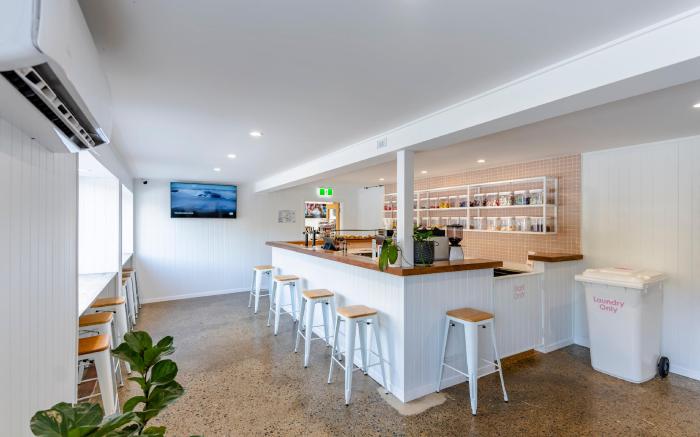 Surf Inn Boutique Backpackers