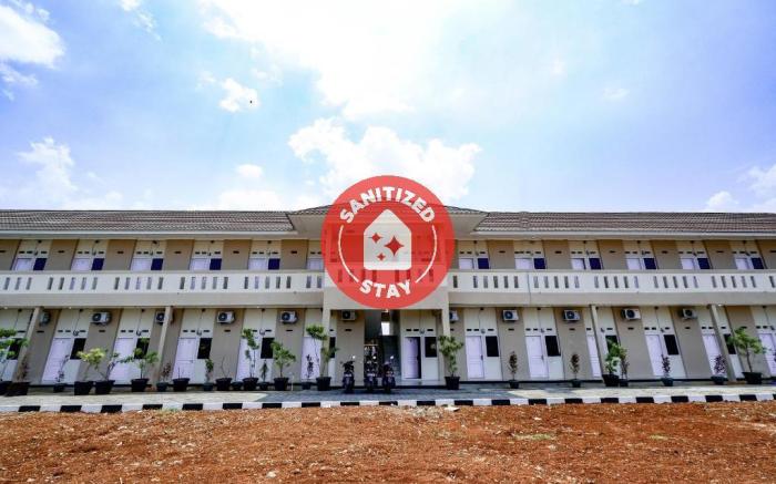 SPOT ON 2027 Putri Guest House Syariah