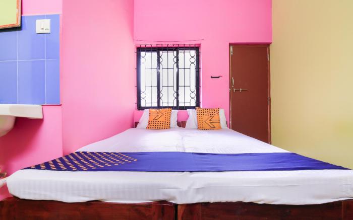 SPOT ON 63587 God's Gift Guest House