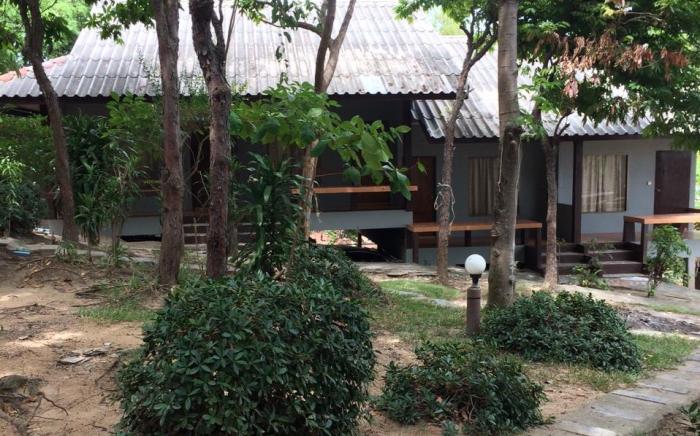 Phupha Bungalow