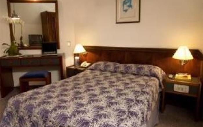 HOTEL EVORA By Rede Sagres