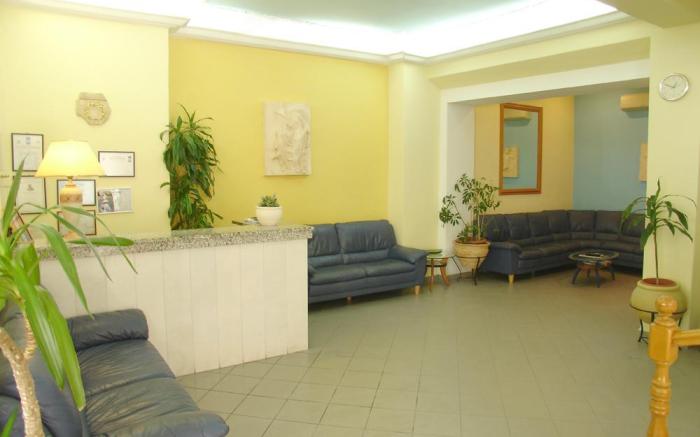 Kronio Hotel