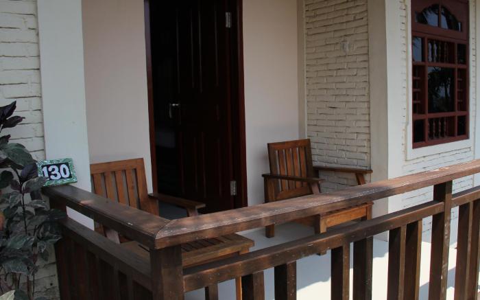 Puri Bunga Beach Cottages Hotel