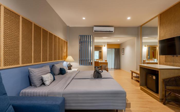 Ao-Nang Timber House