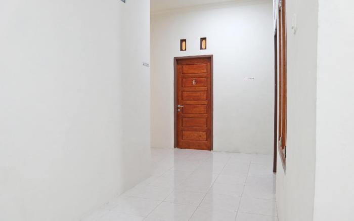 OYO 2192 Hotel D'ostha Residence Syariah