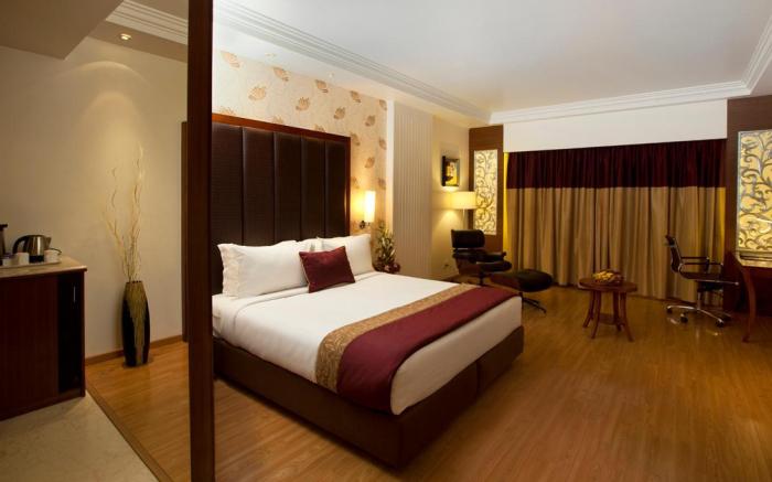 The Grand Magrath Hotel