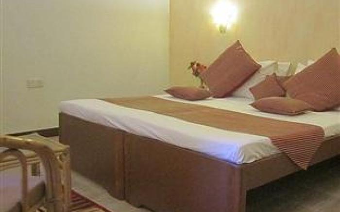 Kristal Sands Beach Resort