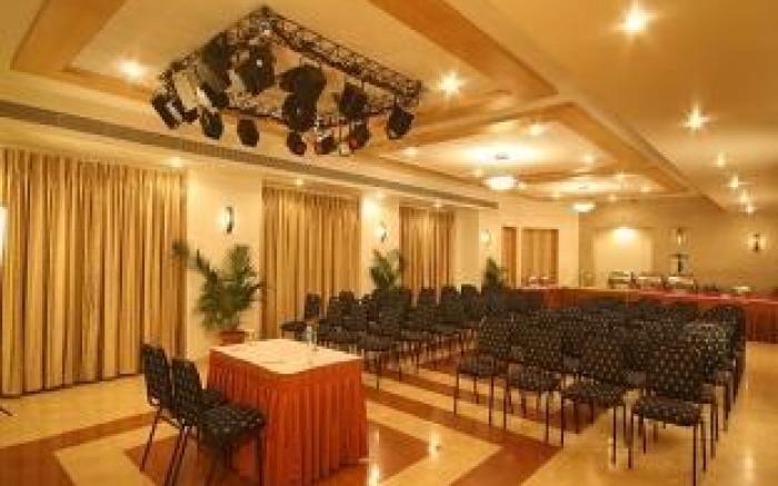 Hotel Suncity Residency