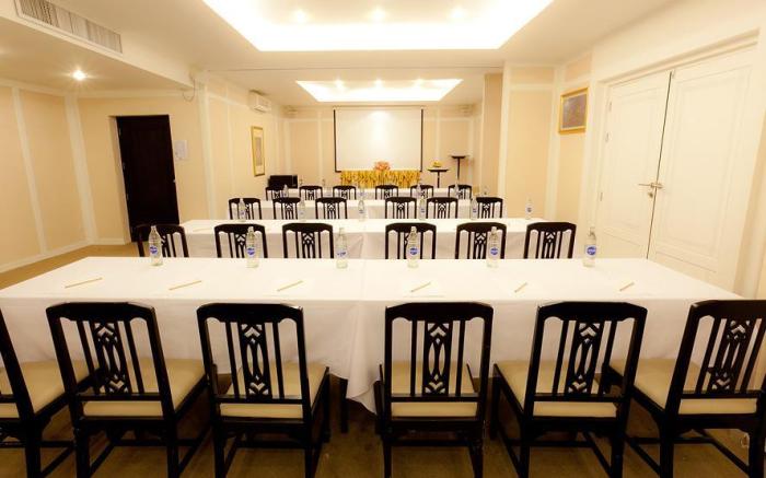 The Residence Airport & Spa Hotel