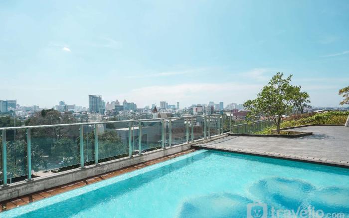 Tranquil Studio Apt at Menteng Park By Travelio