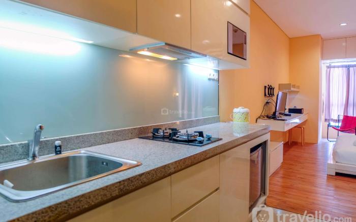 Apartment 1BR at Tamansari Semanggi By Travelio