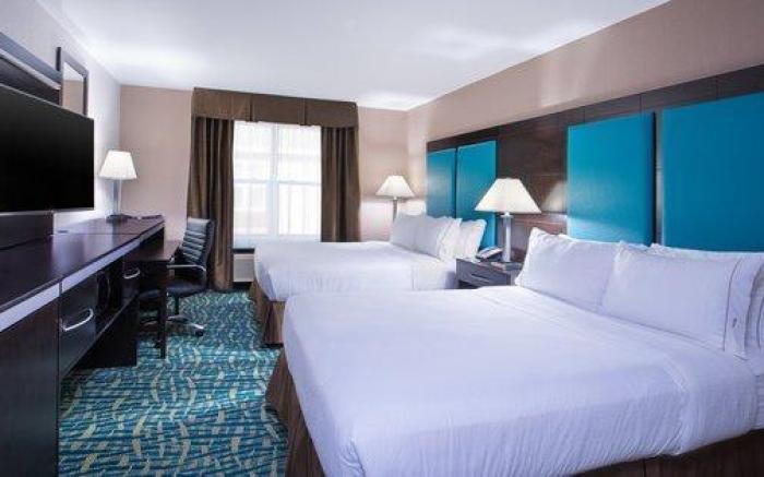 Holiday Inn Express & Suites Wyomissing By IHG