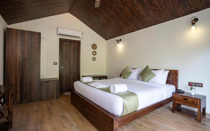 Stone Wood Nature Resort, Gokarna