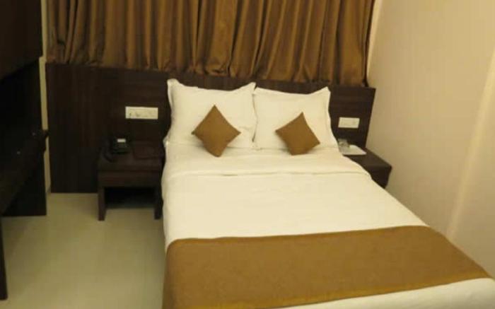 Hotel Sunny International