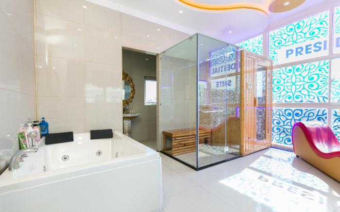 OYO 616 Cuong Thanh 1 Hotel