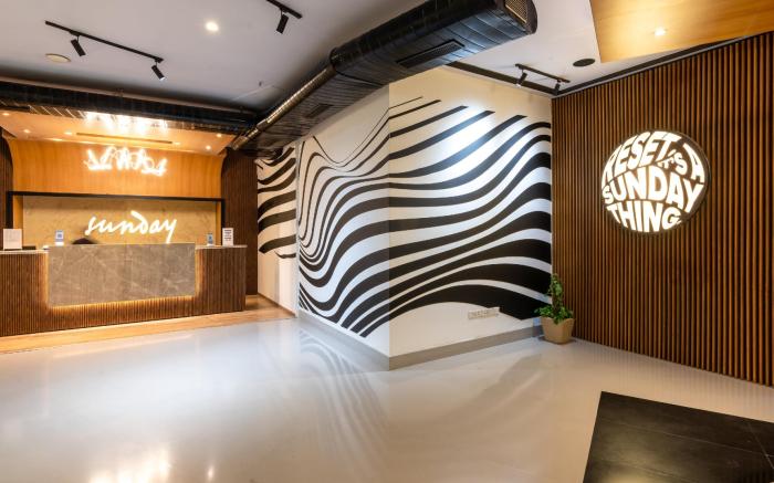 Sunday Hotel Chandigarh Zirakpur
