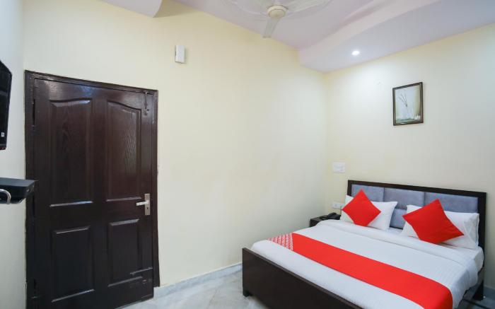 Hotel O Golden Suites