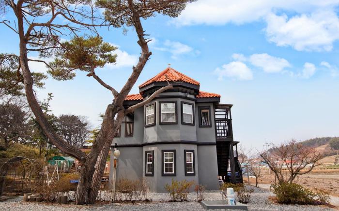 Taean Janggok Pension