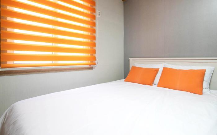 Anmyeondo 7th Cat Pesnion