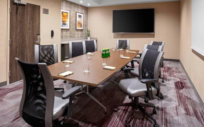 Courtyard by Marriott Pasco Tri-Cities Airport