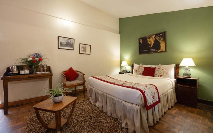 Sherlock Homes  A Heritage Theme Hotel