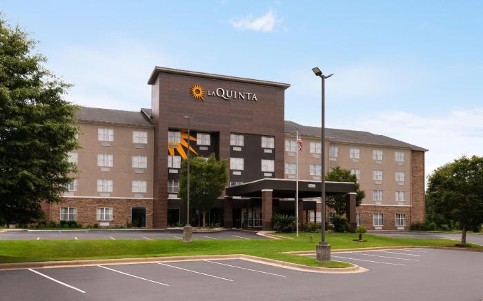 La Quinta Inn & Suites by Wyndham Montgomery