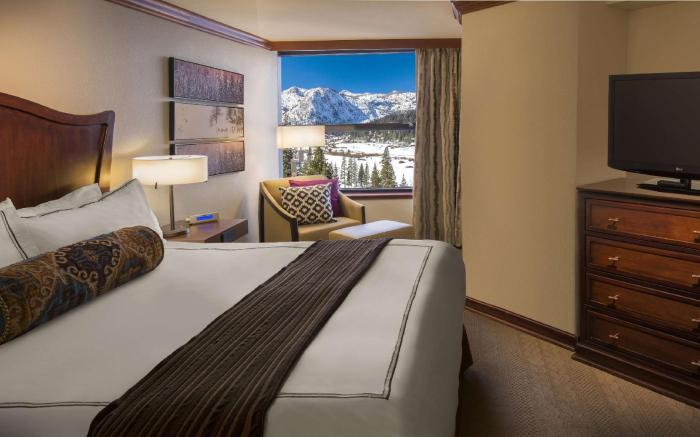 Everline Resort and Spa, Lake Tahoe