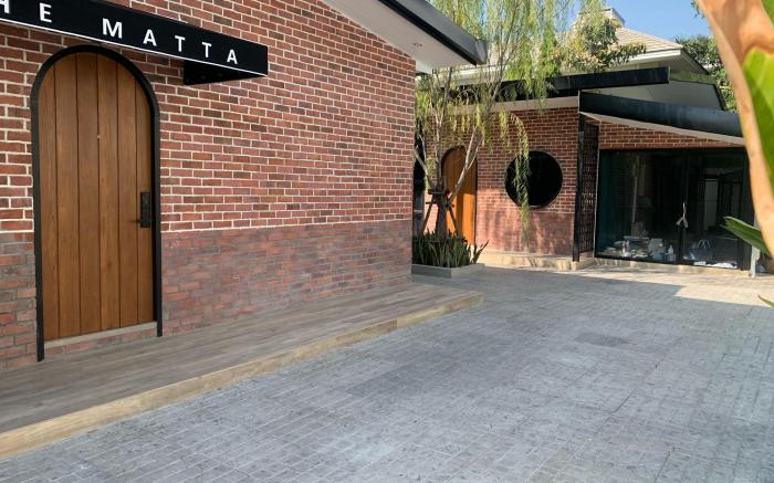 Stylish 11 Bedroom Villa Near ThongLo/ BTS