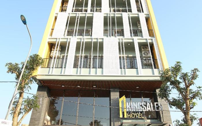 Kingsales Hotel