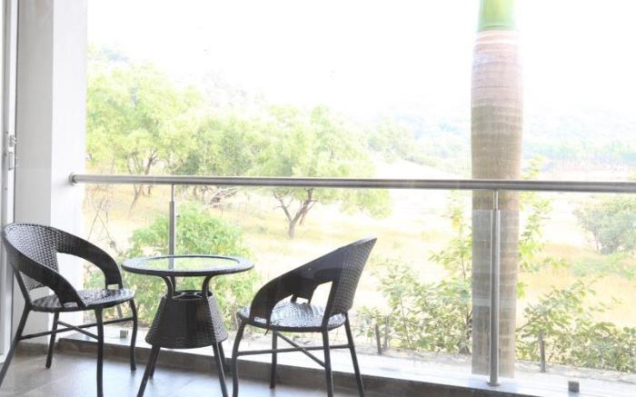 7 Apple Resort - Lonavala