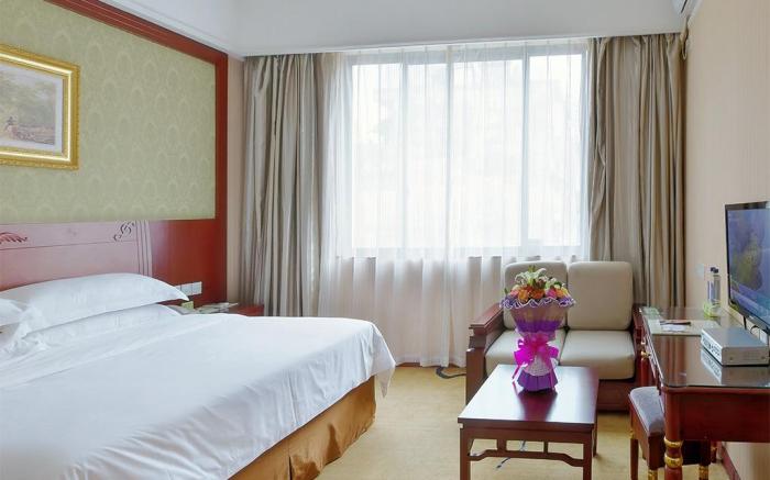 Vienna Hotel Guangxi Nanning Changhu Road Dongge Metro Station
