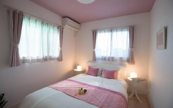 B22【French house】, 3min to HWY, 5 min to beach.