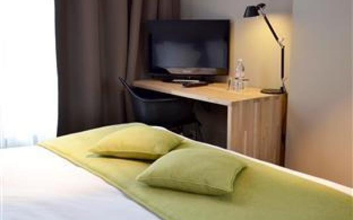 9 Hotel Chelton