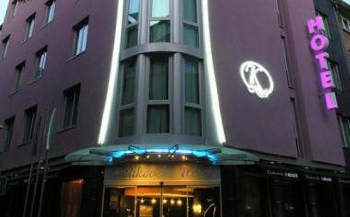 Art Plaza Hotel