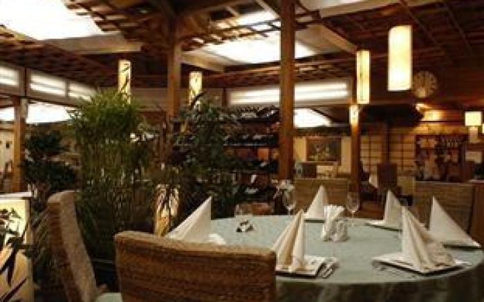 Meg-Lozenetz Hotel