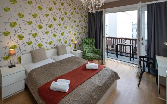 New Town - Apple Apartments
