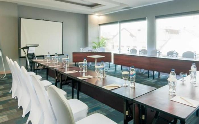 KHAS Makassar Hotel