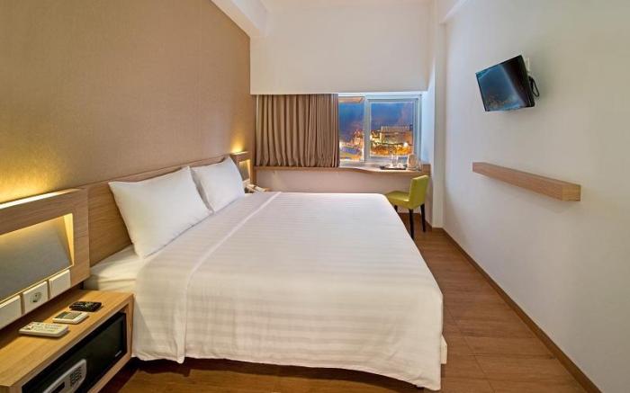 Whiz Prime Hotel Megamas Manado