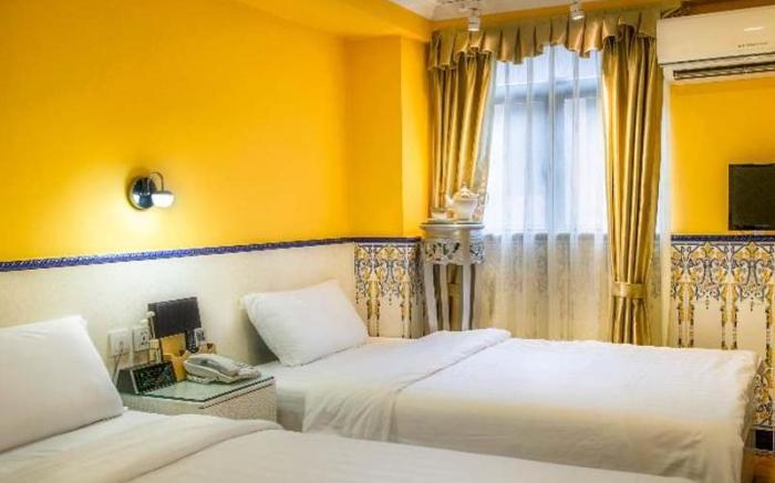 Happy Family Hotel