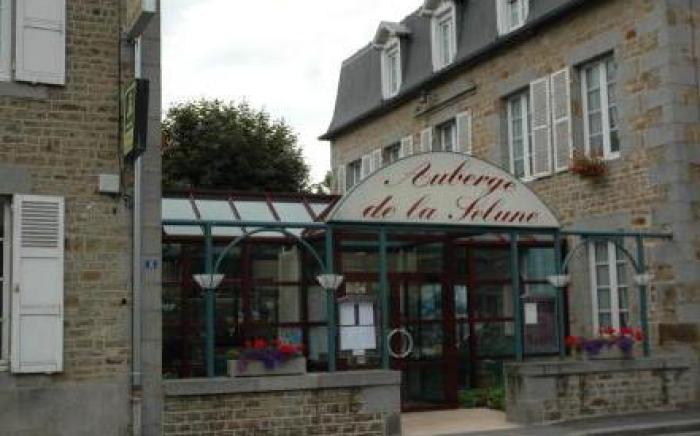 Logis Hotel Restaurant Auberge De La Selune