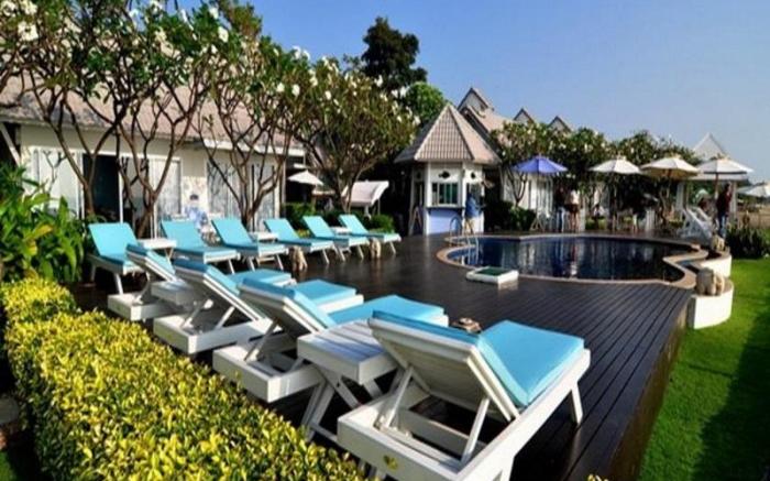 Blue Sky Resort