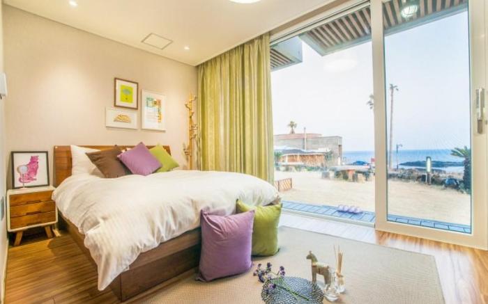 Jeju Solarseado Pension